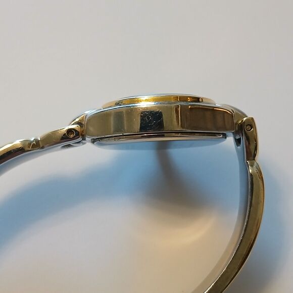 Relic Women's Two-Toned Black Dial Stainless Steel Bracelet Watch WR 30M ZR33755 - Picture 13 of 15